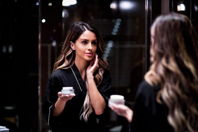 beauty blogger mia mia mine nighttime skincare routine