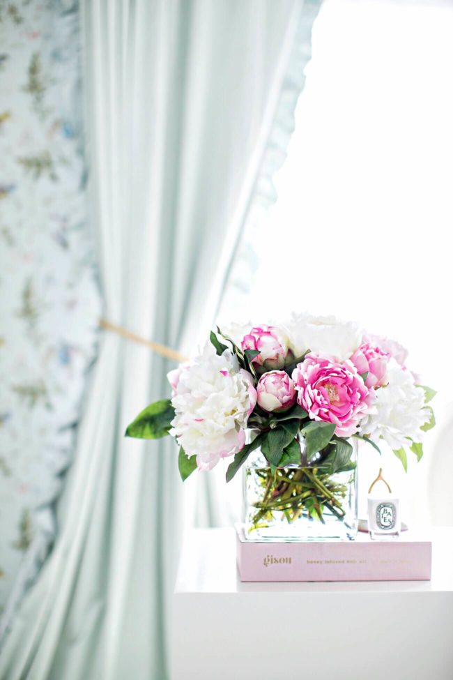 fashion blogger office tour ndi floral