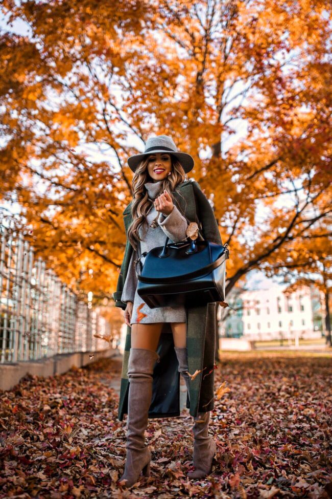 fashion blogger mia mia mine wearing a fall outfit from nordstrom
