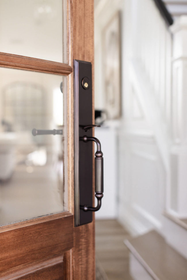 mia mia mine's home with a grandeur hardware door set