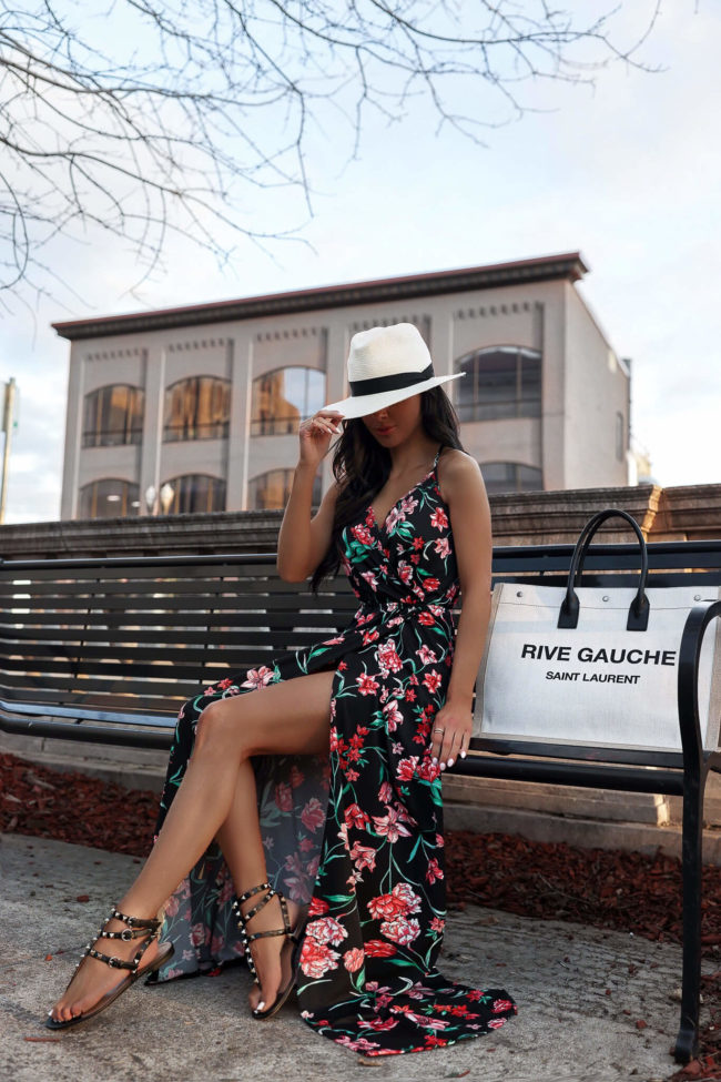 fashion blogger wearing valentino sandals