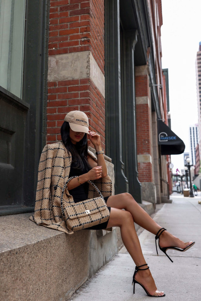 fashion blogger mia mia mine wearing a wool anine blazer for fall