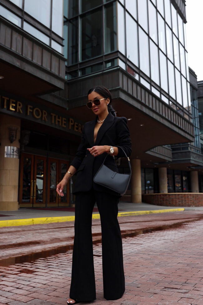 fashion blogger wearing flared trousers