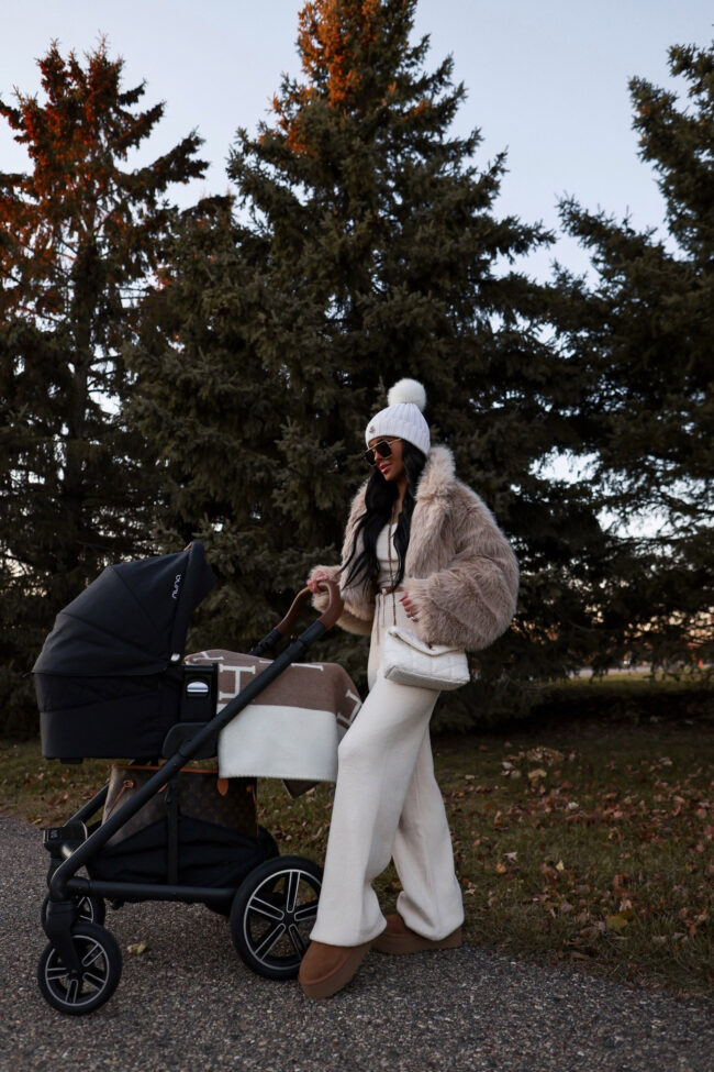 fashion blogger wearing a cozy winter outfit from nordstrom