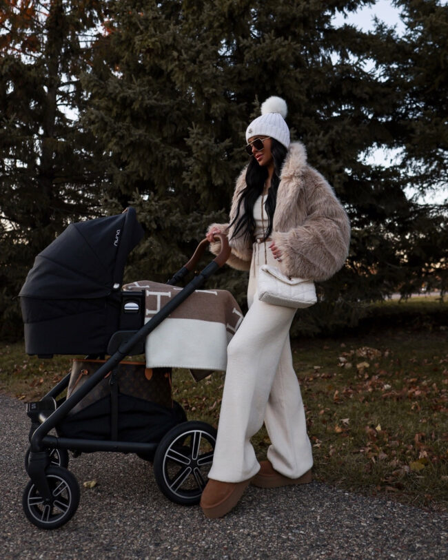 fashion blogger wearing platform uggs