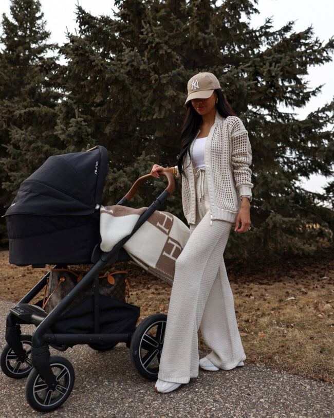mia mia mine wearing a casual weekend outfit from cella jane x splendid