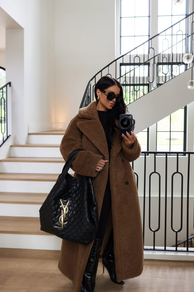 brunette fashion blogger wearing a teddy bear coat from the nsale